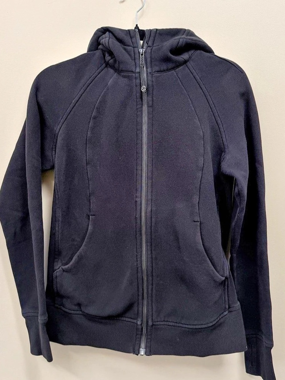 EUC, lululemon Scuba Full-Zip Hoodie Black Size 8